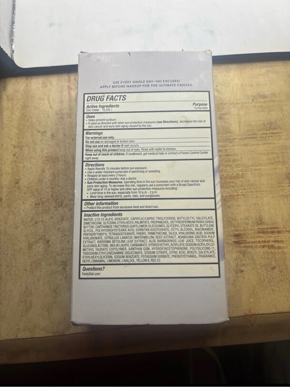 Fenty Beauty Fenty skin sunscreen INVISIBLE MOISTURIZER SPF 30